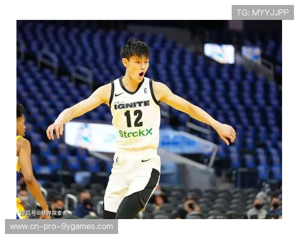 CBA曾凡博外线三分训练更稳定，点燃未来篮球之火